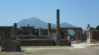 Ruins_of_Pompeii.JPG