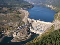 BCHydro_facilties_Revelstoke_aerial.jpg